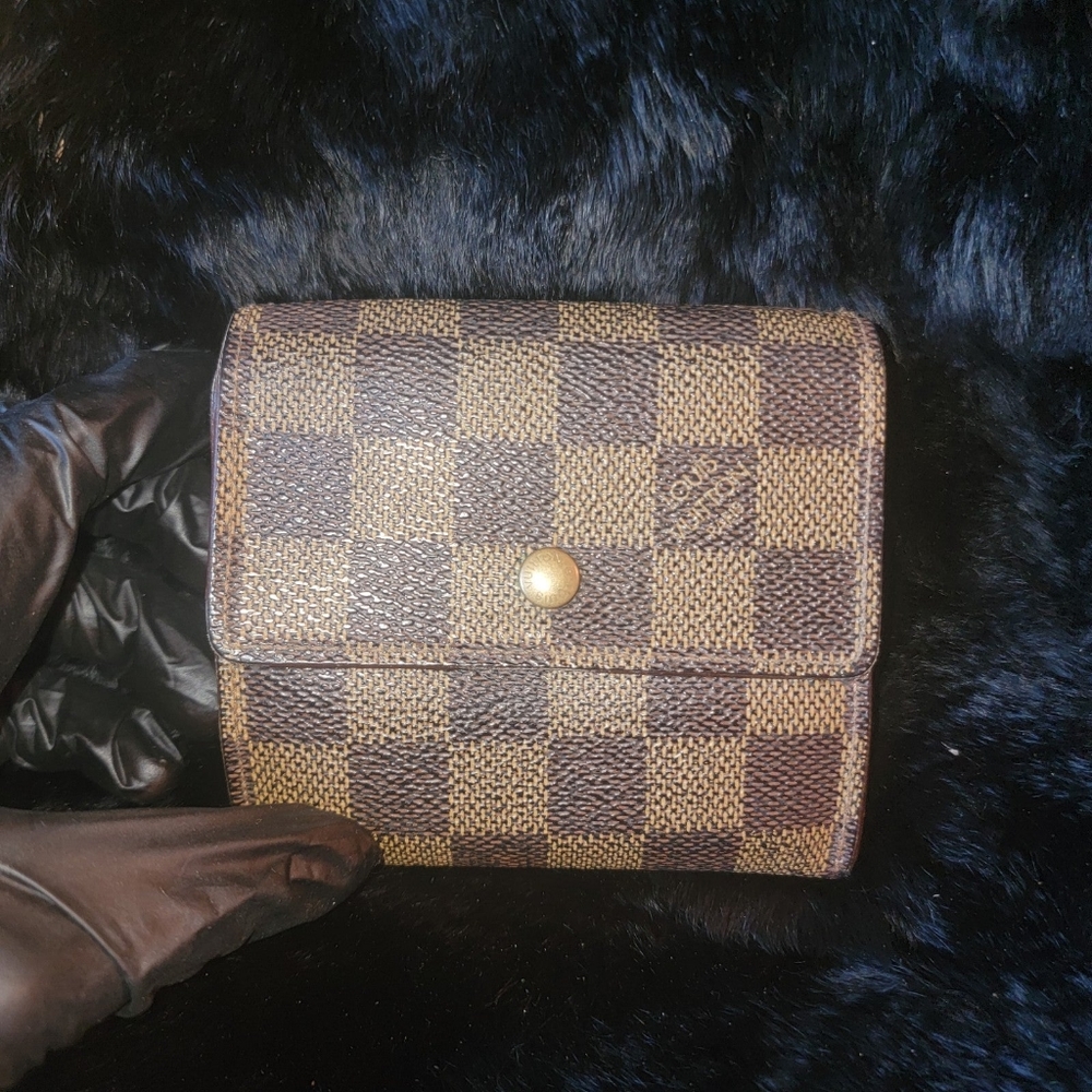 Authentic Vintage Louis Vuitton Damier Ebene Elise Compact Snap Wallet